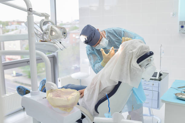 Best Dentist for Tooth Abscess  in North Great River, NY